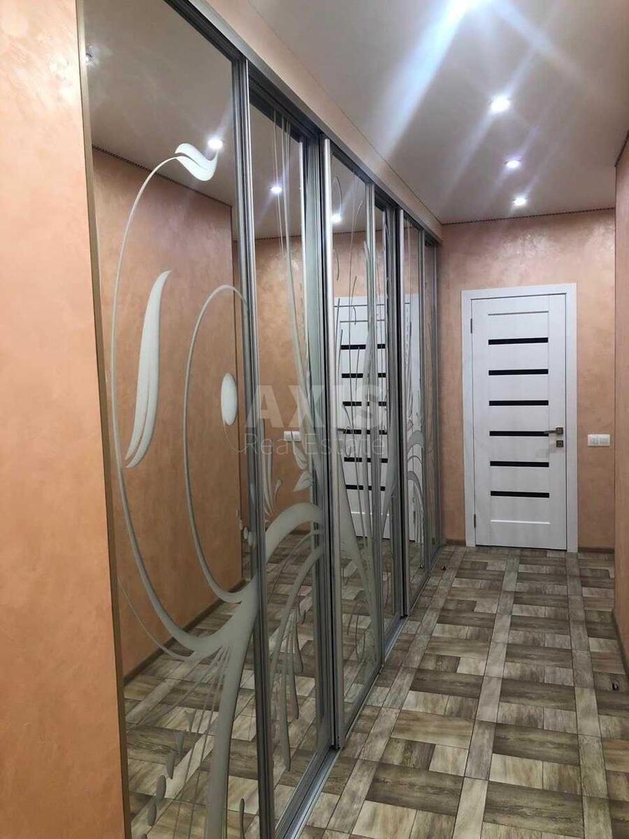 2k apartment vul. Bogdanivs'ka 7Г6
