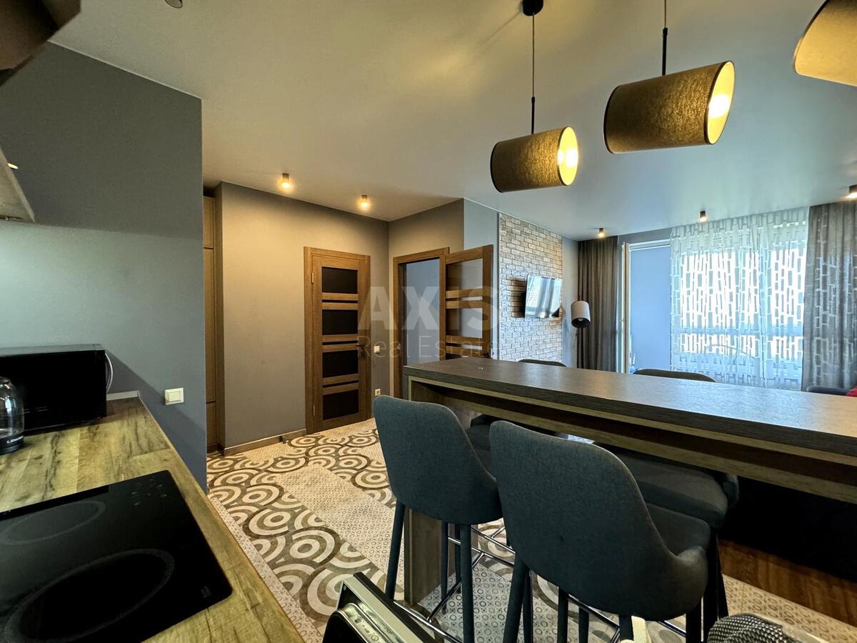 1k apartment vul. Zarichna 1664016