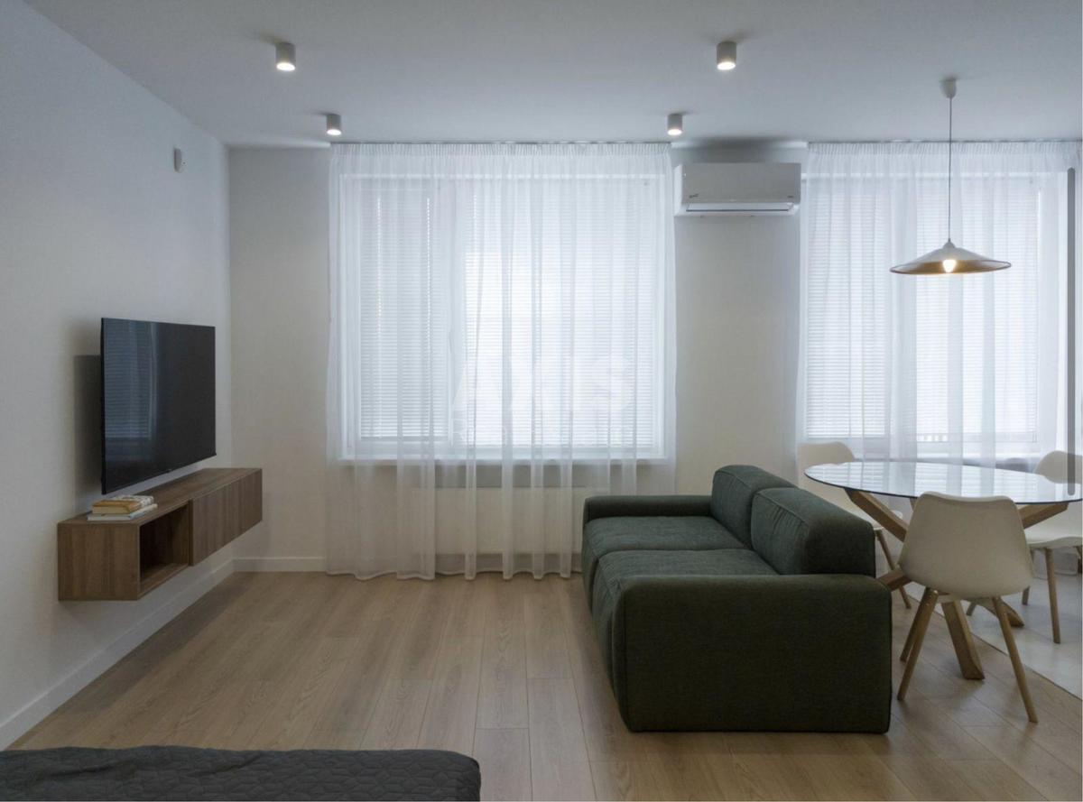 1k apartment vul. Zabolotnogo Akademika 10