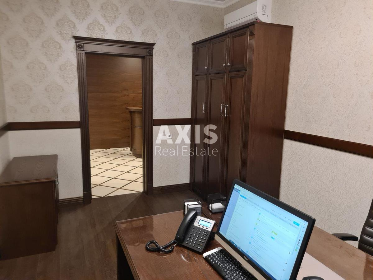 Офис ул. Антоновича 131, 100м2435547