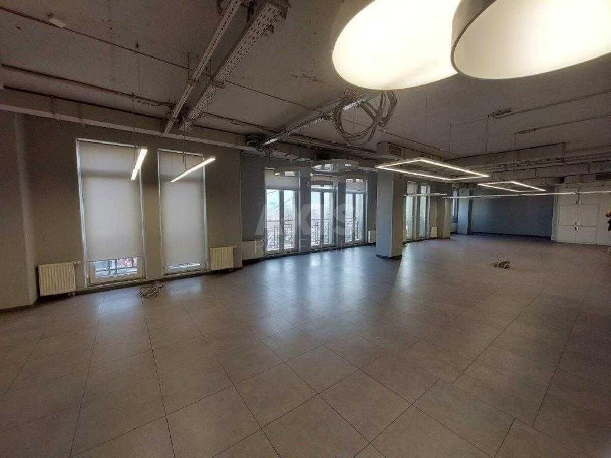 Office vul. Spas'ka 5, 531m2