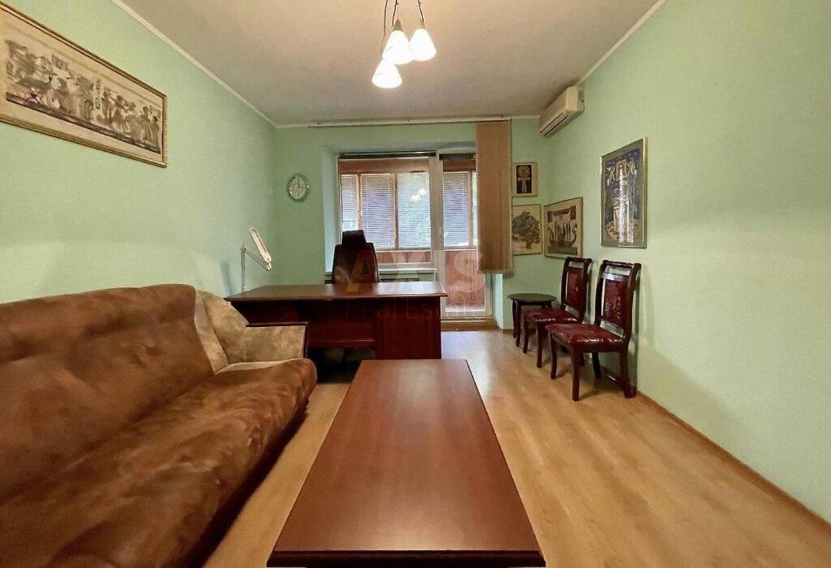 3k apartment vul. Turgenjevs'ka 29/336