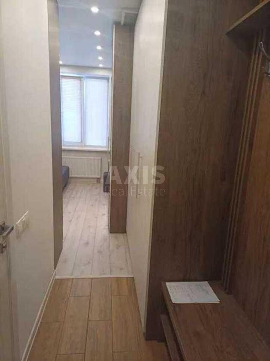 1k apartment vul. Solovcova Mykoly 210