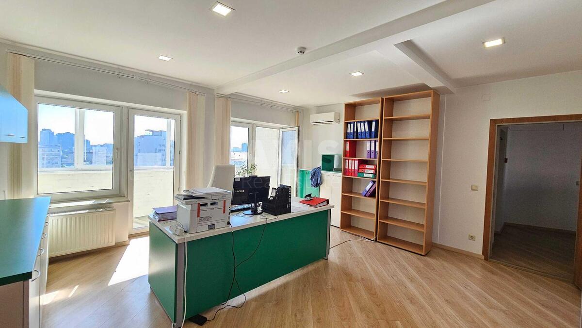 Office vul. Velyka Vasyl'kivs'ka 9/2, 477m261893