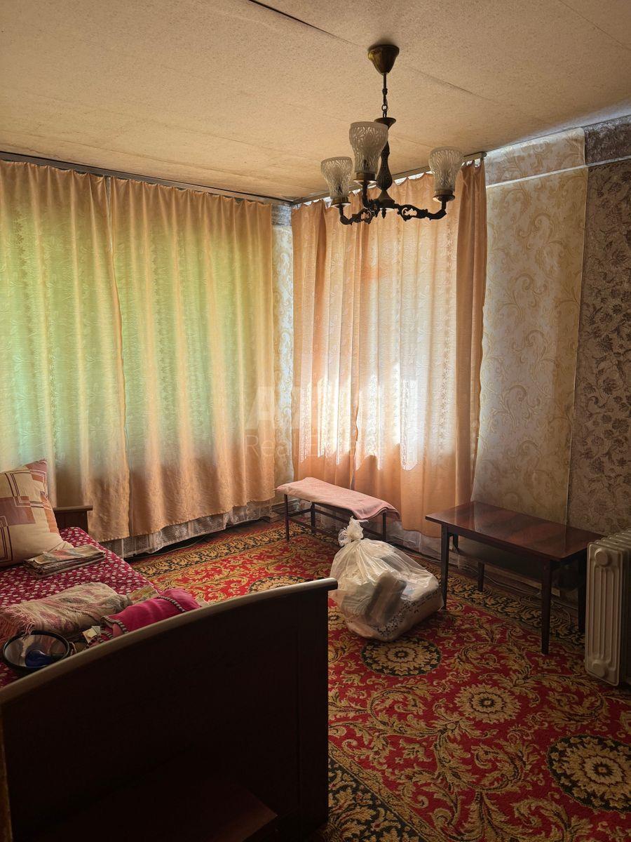 2k apartment vul. Krams'kogo Ivana 12Б2