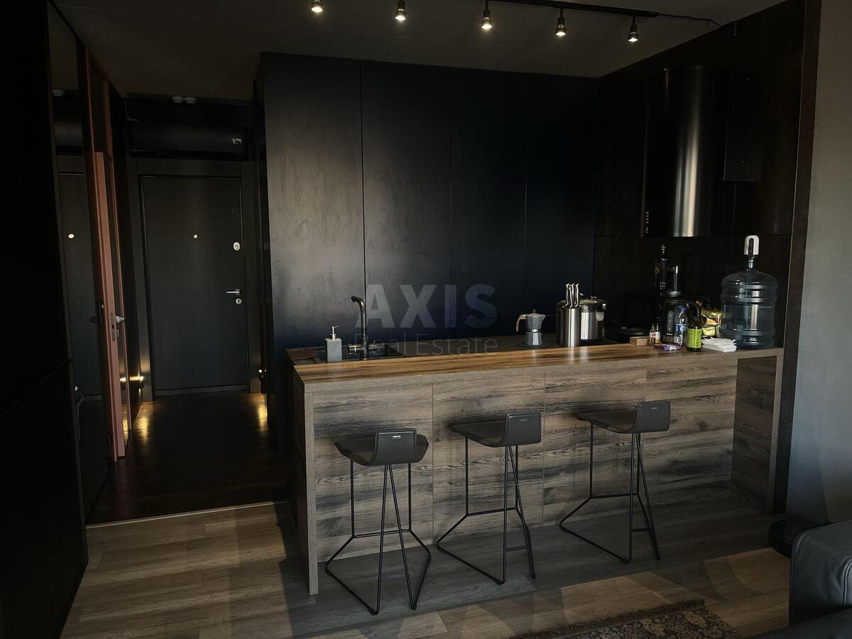 1k apartment vul. Zlatoustivs'ka 16