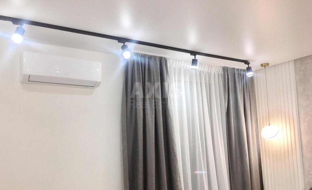 2k apartment nab. Dniprovs'ka 18627125