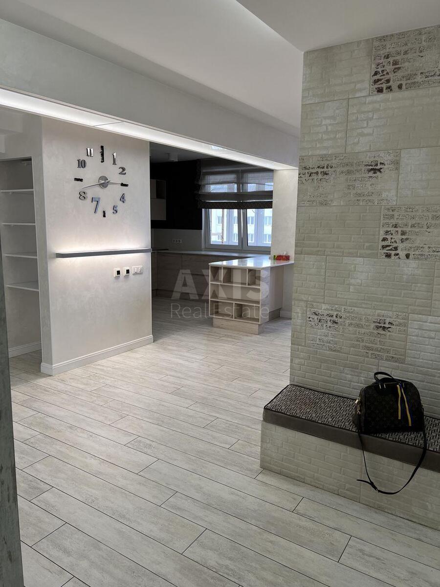 4k apartment pr-t Peremogy 121А591844