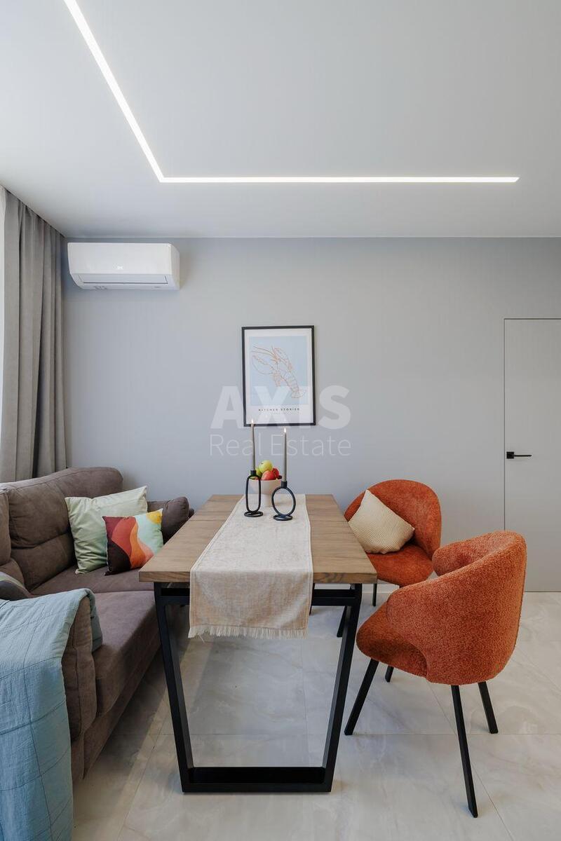 2k apartment vul. Zabolotnogo Akademika 1Б2