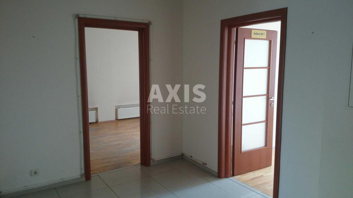 Trade object vul. Teligy Oleny 29, 177m2