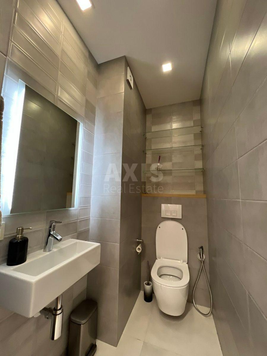 2k apartment vul. Antonovycha 746