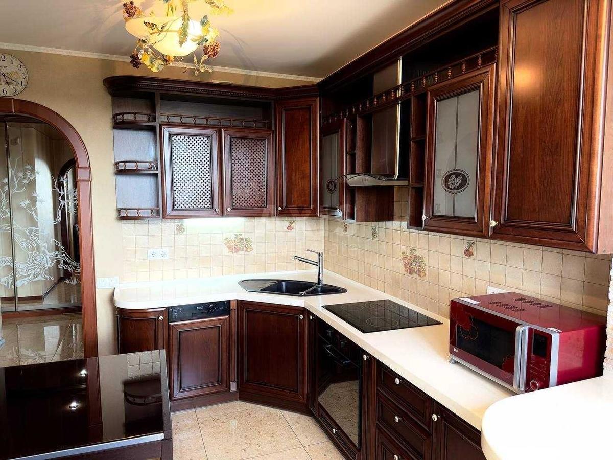 2k apartment vul. Naumova Generala 660