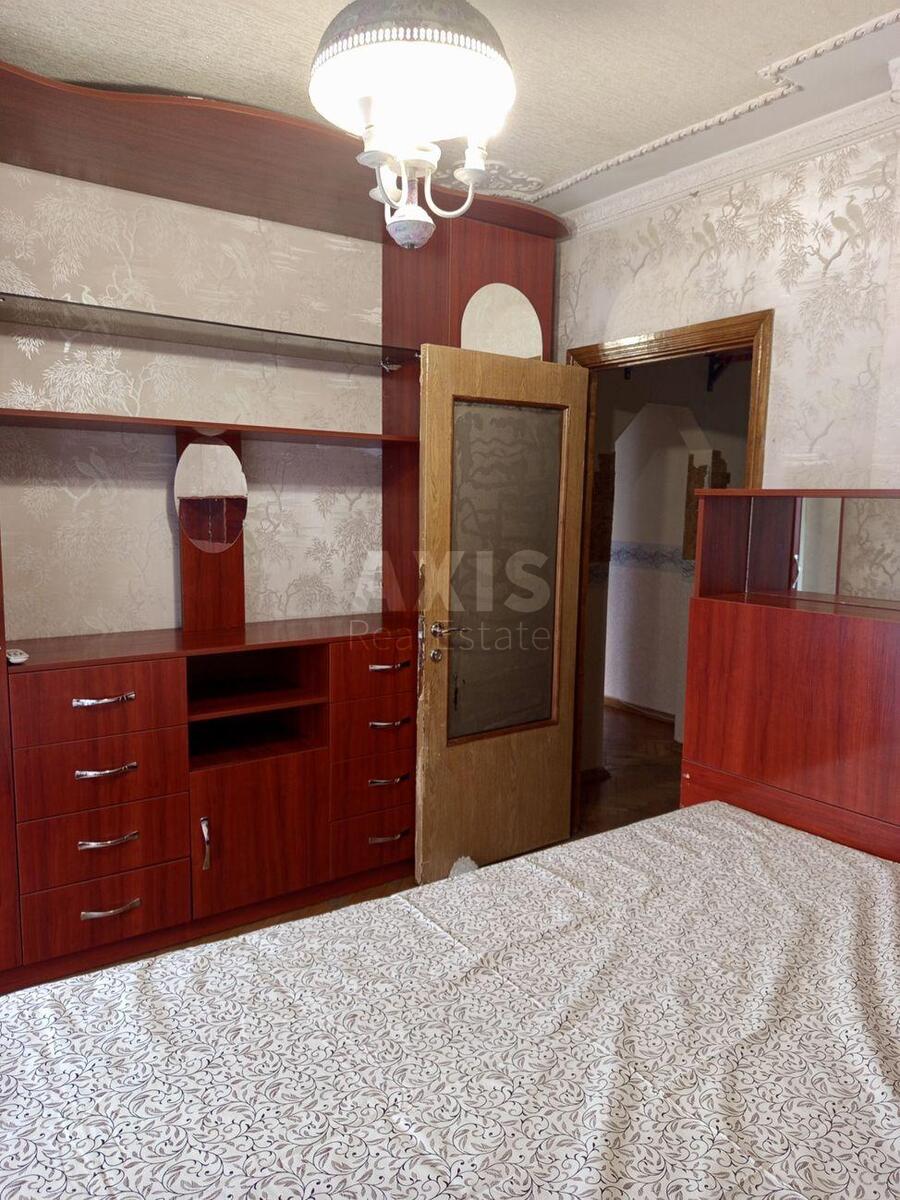 3k apartment pr-t Majakovs'kogo Volodymyra 7А600005