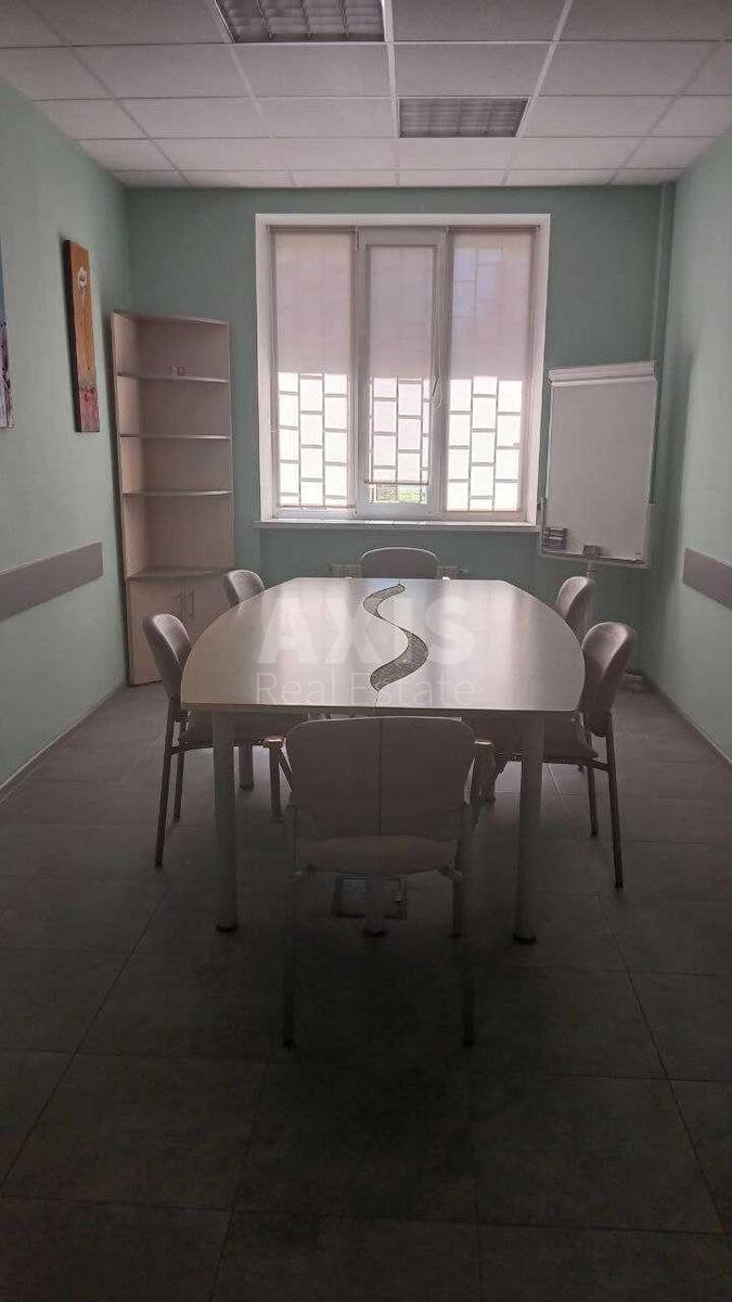Office vul. Kudri Ivana 41, 53m2601440