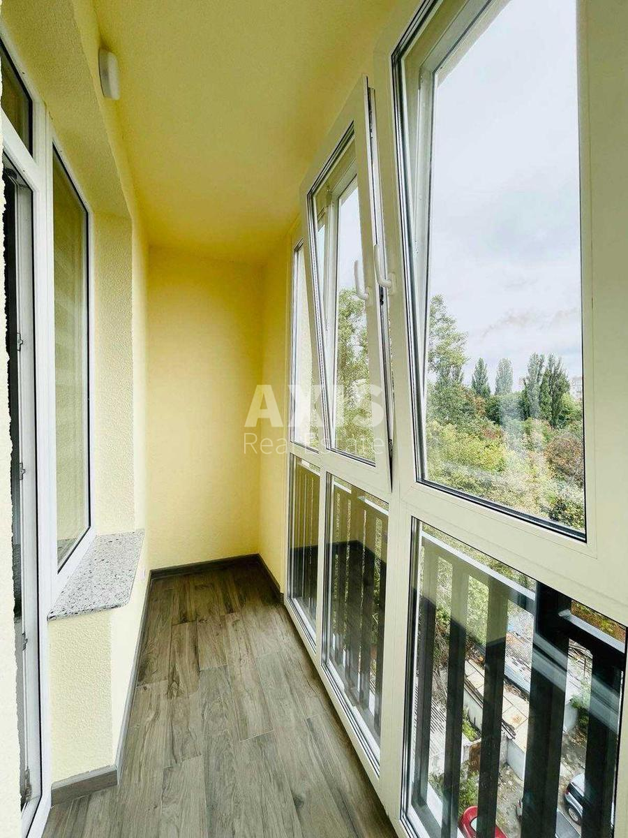 1k apartment prov. Kolomyjs'kyj 6437766