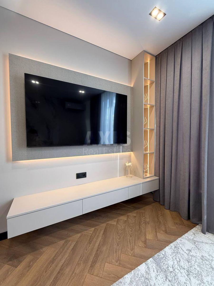 4k apartment vul. Rodyny Kristeriv 14581352