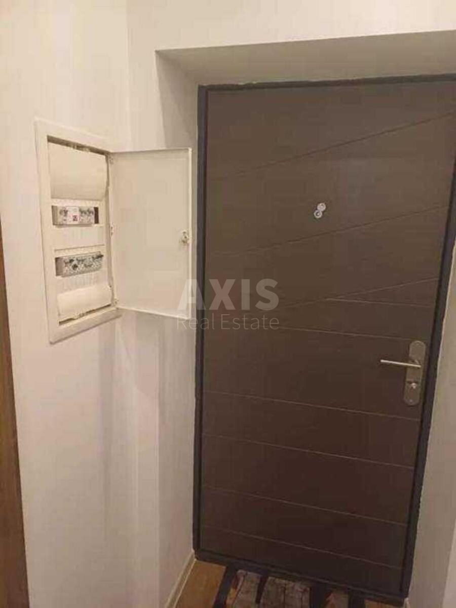 1k apartment vul. Solovcova Mykoly 211
