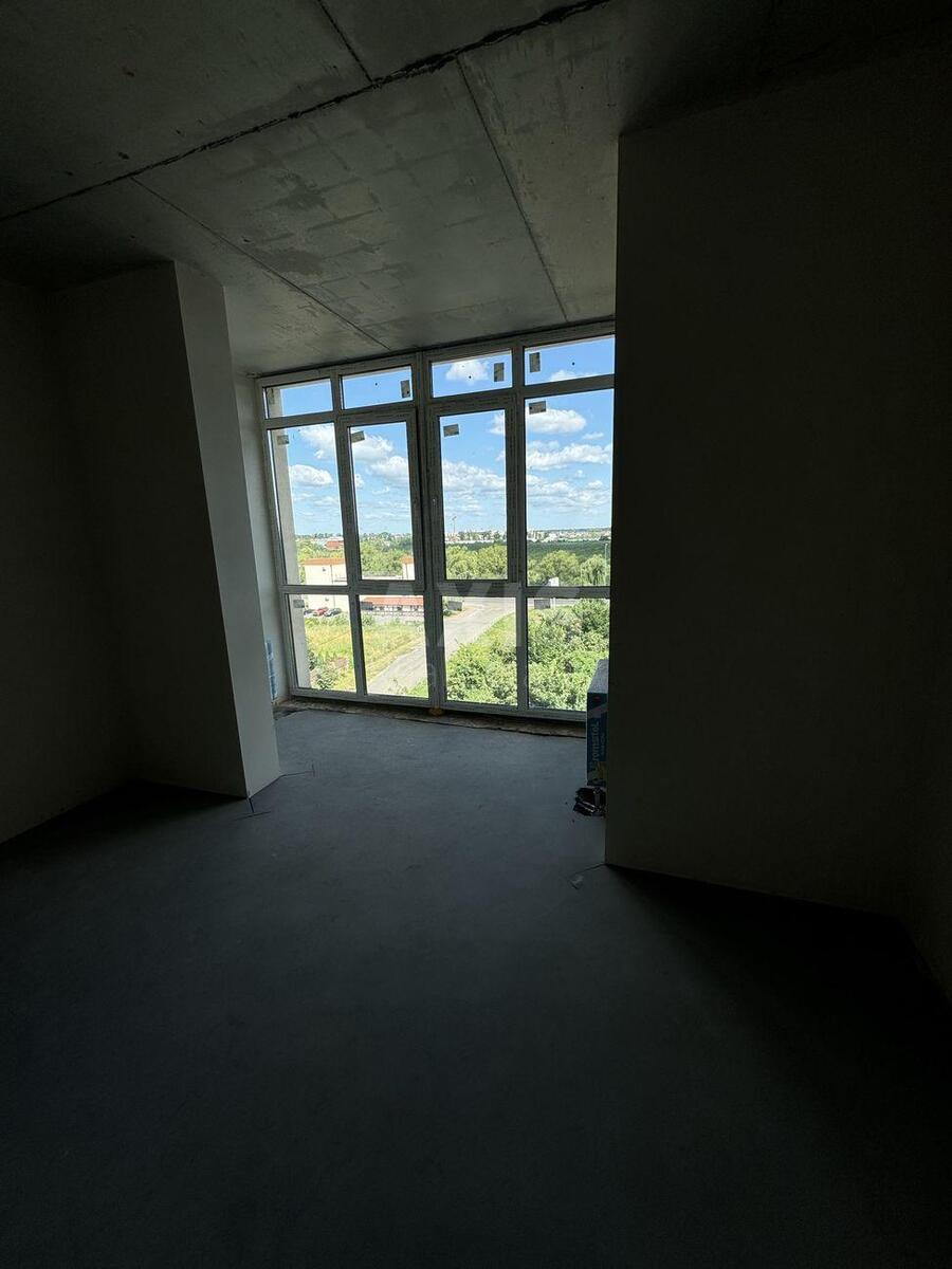 2k apartment vul. Molodizhna 75