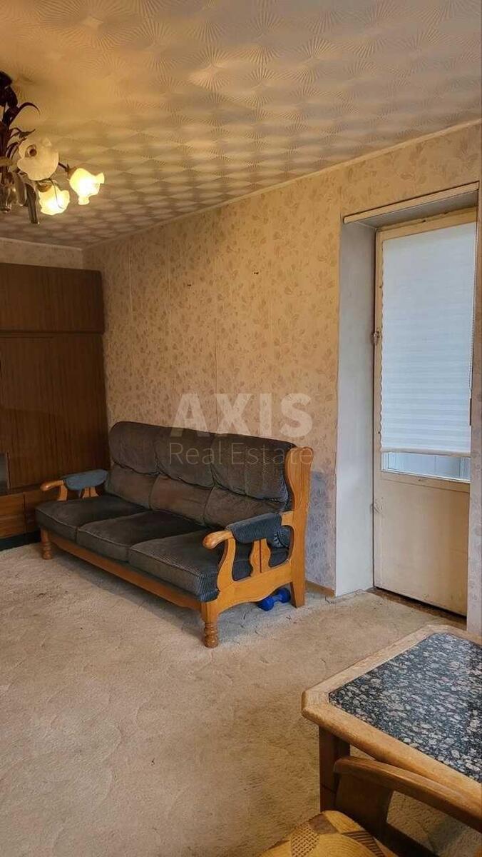 3k apartment vul. Kyrylivs'ka 99/1, корп. 16