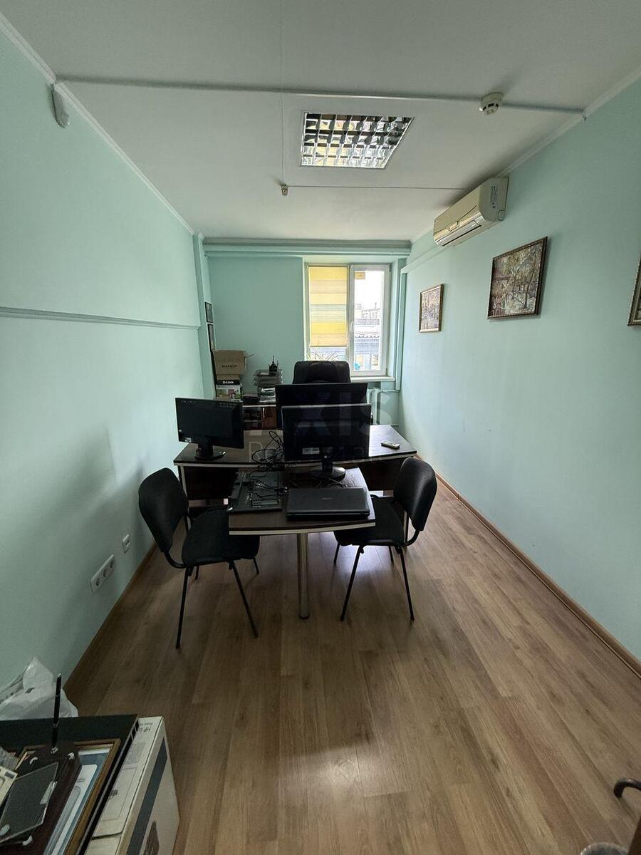 Офис ул. Межигорская 87А, 53м2572551