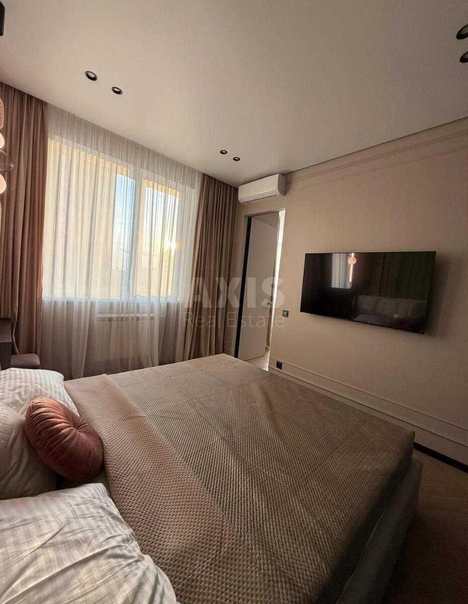 2k apartment vul. Dragomyrova Myhajla 14А574655