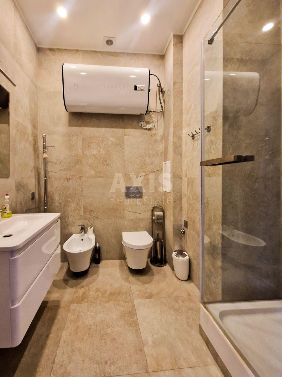 2k apartment vul. Bul'varno-Kudrjavs'ka 85