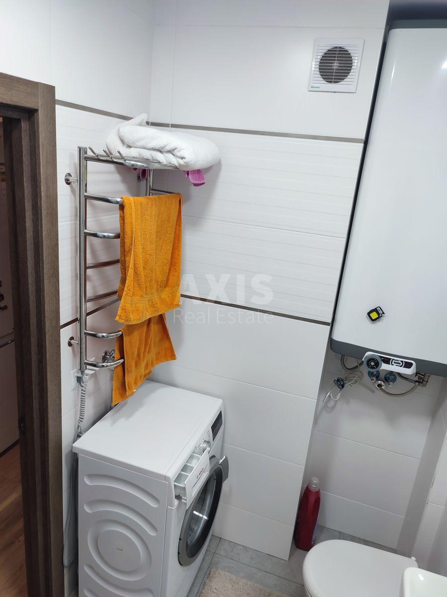 1k apartment vul. Yulia Zdanovska 36В11