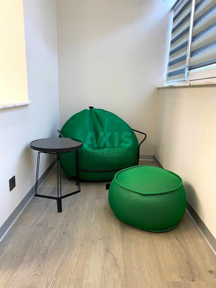 Office pr-t Geroi'v Stalingrada 6, 60m24