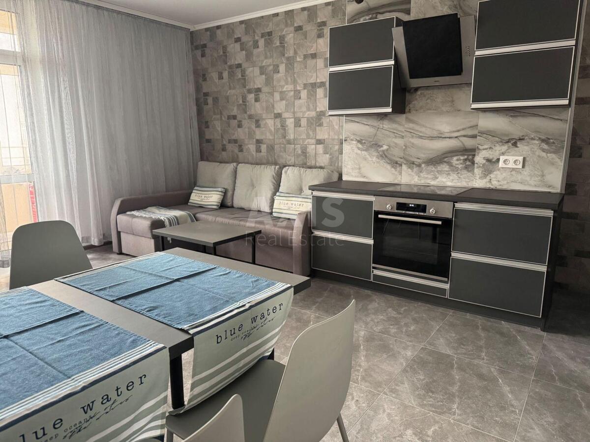 2k apartment vul. Lypkivs'kogo Vasylja Mytropolyta 37В593570