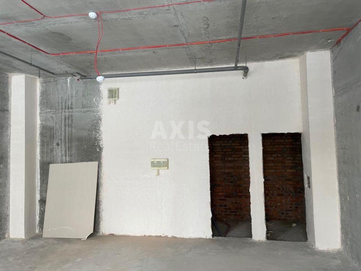 Trade object vul. Sverstjuka Jevgena 4, 210m25