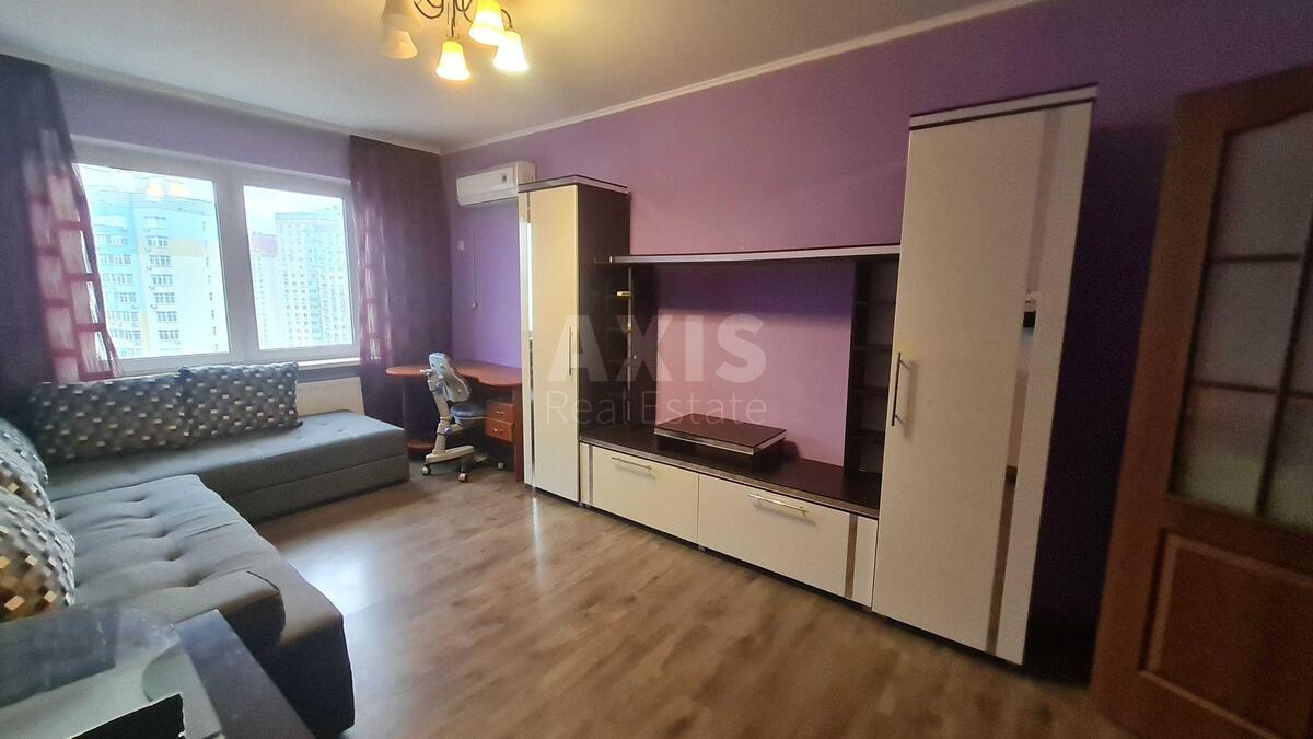 3k apartment vul. Vashhenka Grygorija 713