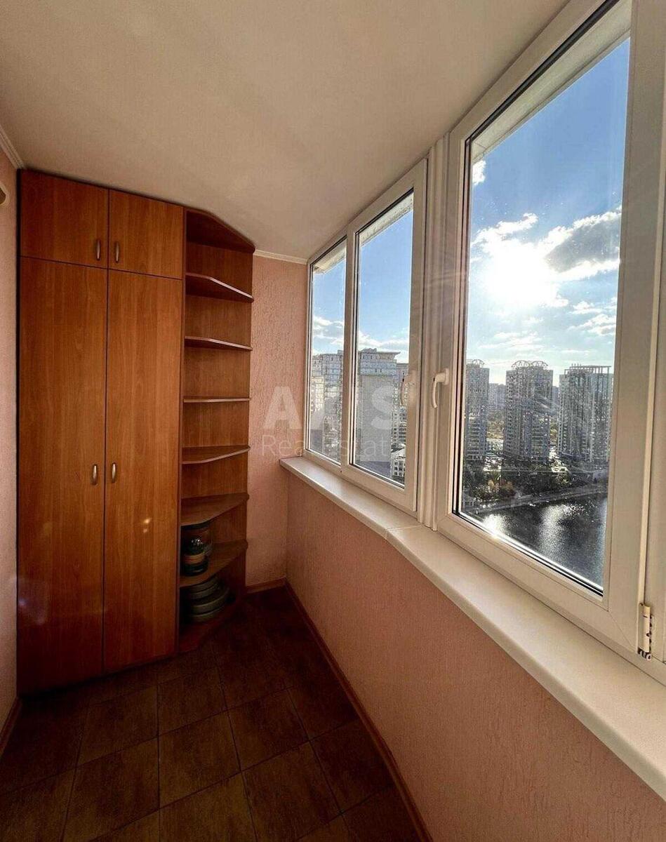 3k apartment vul. Ahmatovoi' Anny 476288510