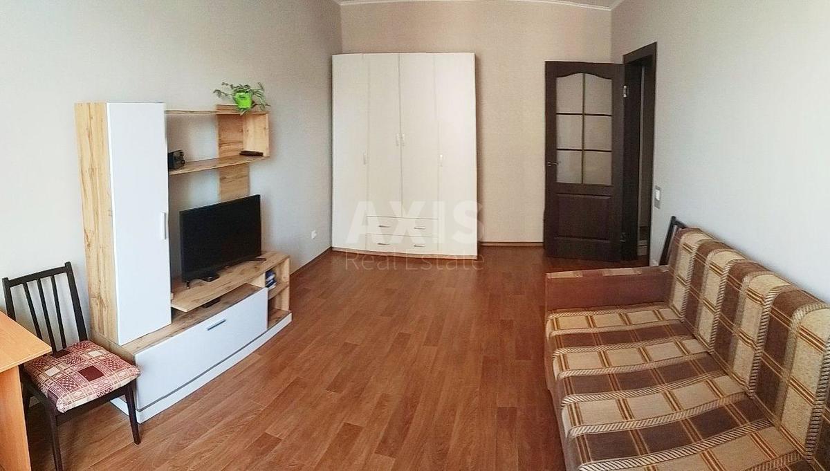 1k apartment vul. Lucenka Dmytra 8