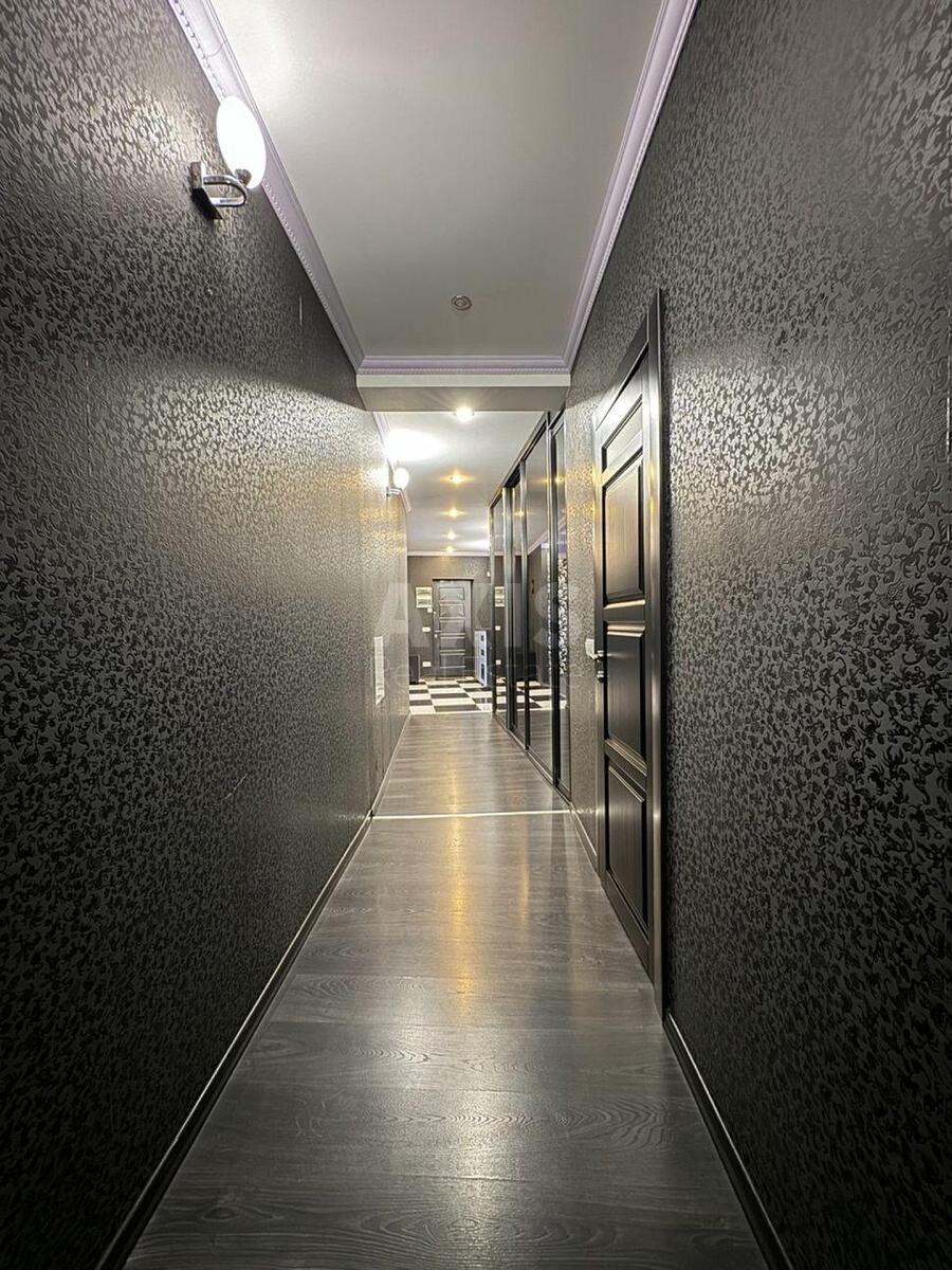 3k apartment nab. Dniprovs'ka 23631025