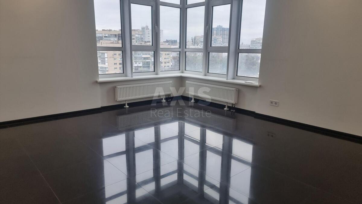 Office vul. Volodymyrs'ka 81Б, 720m2631382