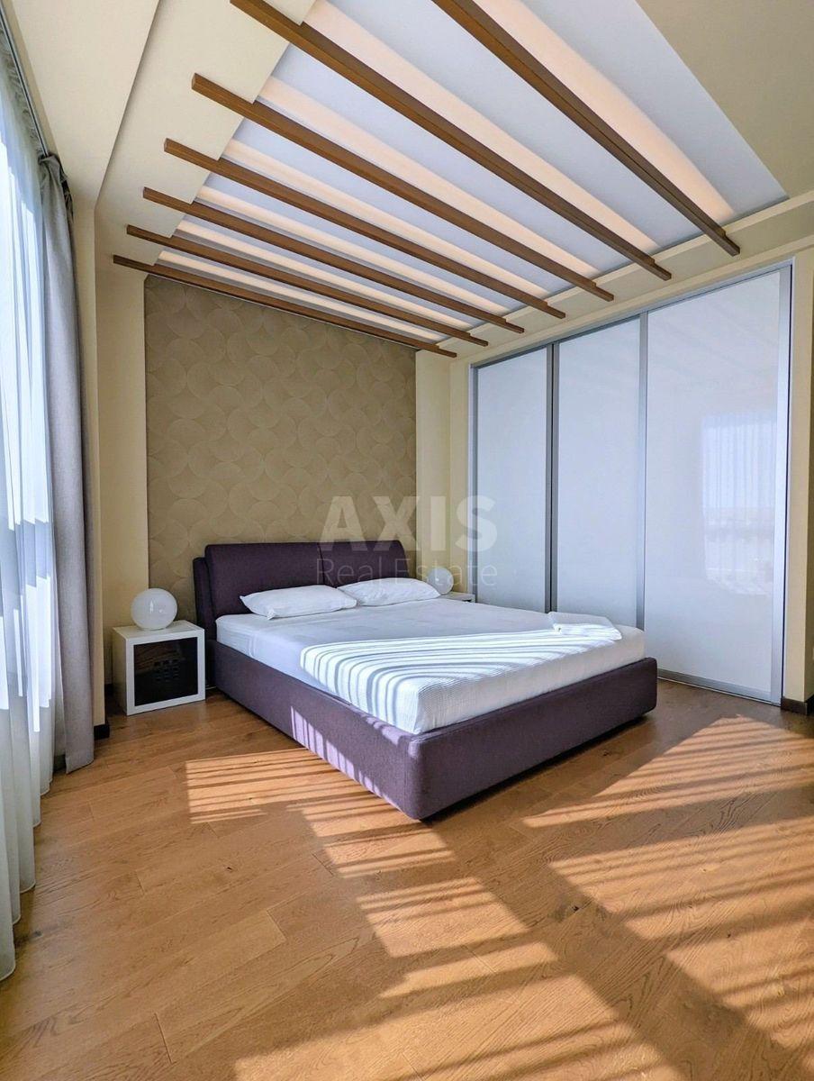 3k apartment prov. Kolomyjs'kyj 17/314