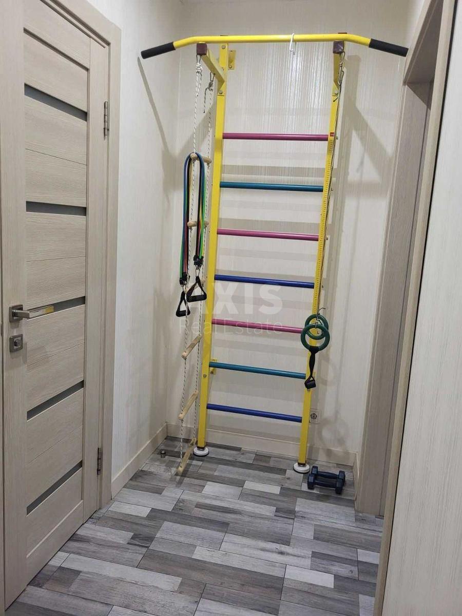 1k apartment vul. Myhajla Maksymovycha 7А8