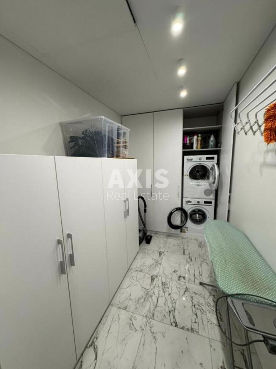4k apartment vul. Mechnykova 7а8