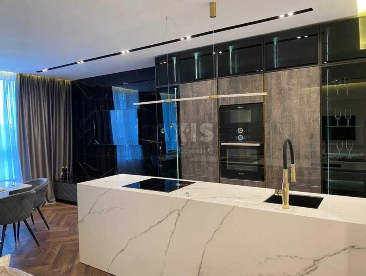 2k apartment vul. Glybochyc'ka 730