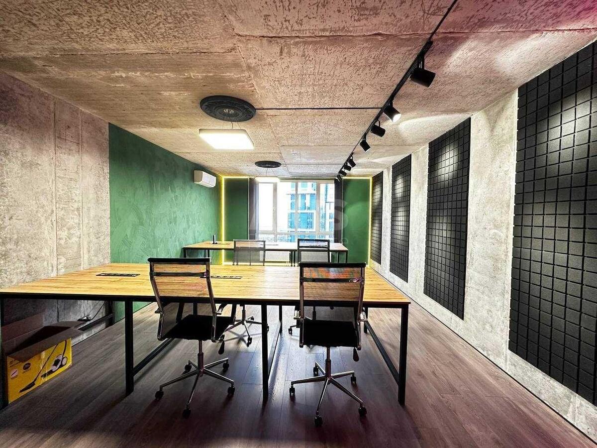 Office vul. Kikvidze 41, 140m29