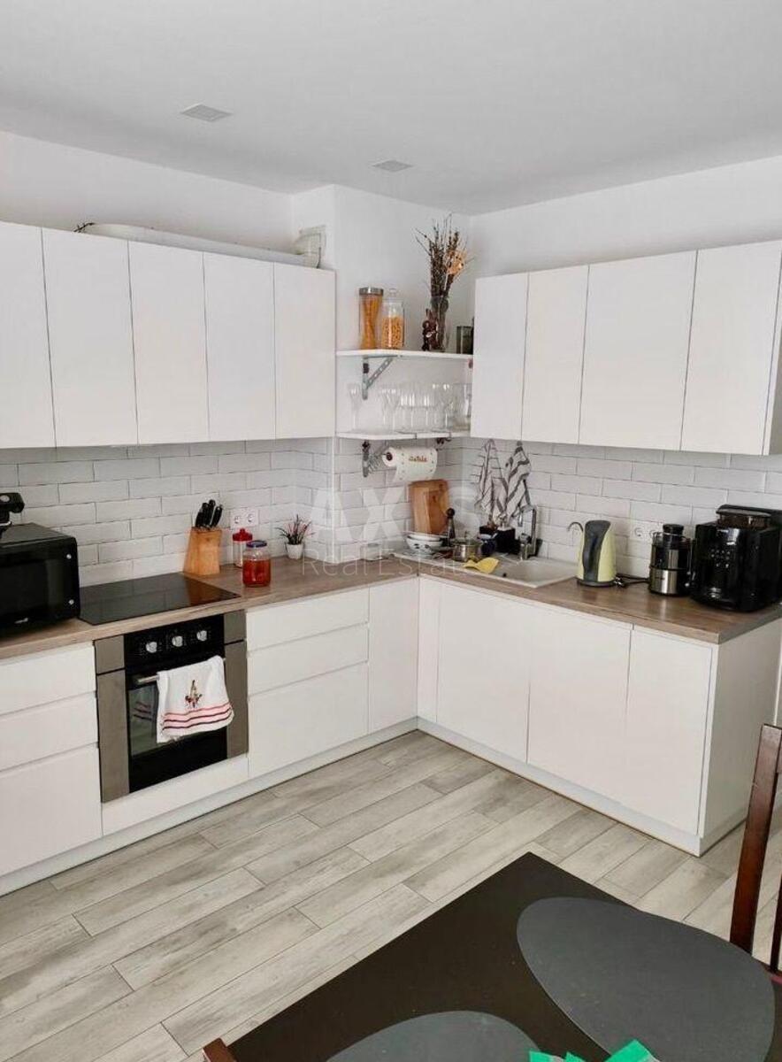2k apartment vul. Zdolbunivs'ka 130