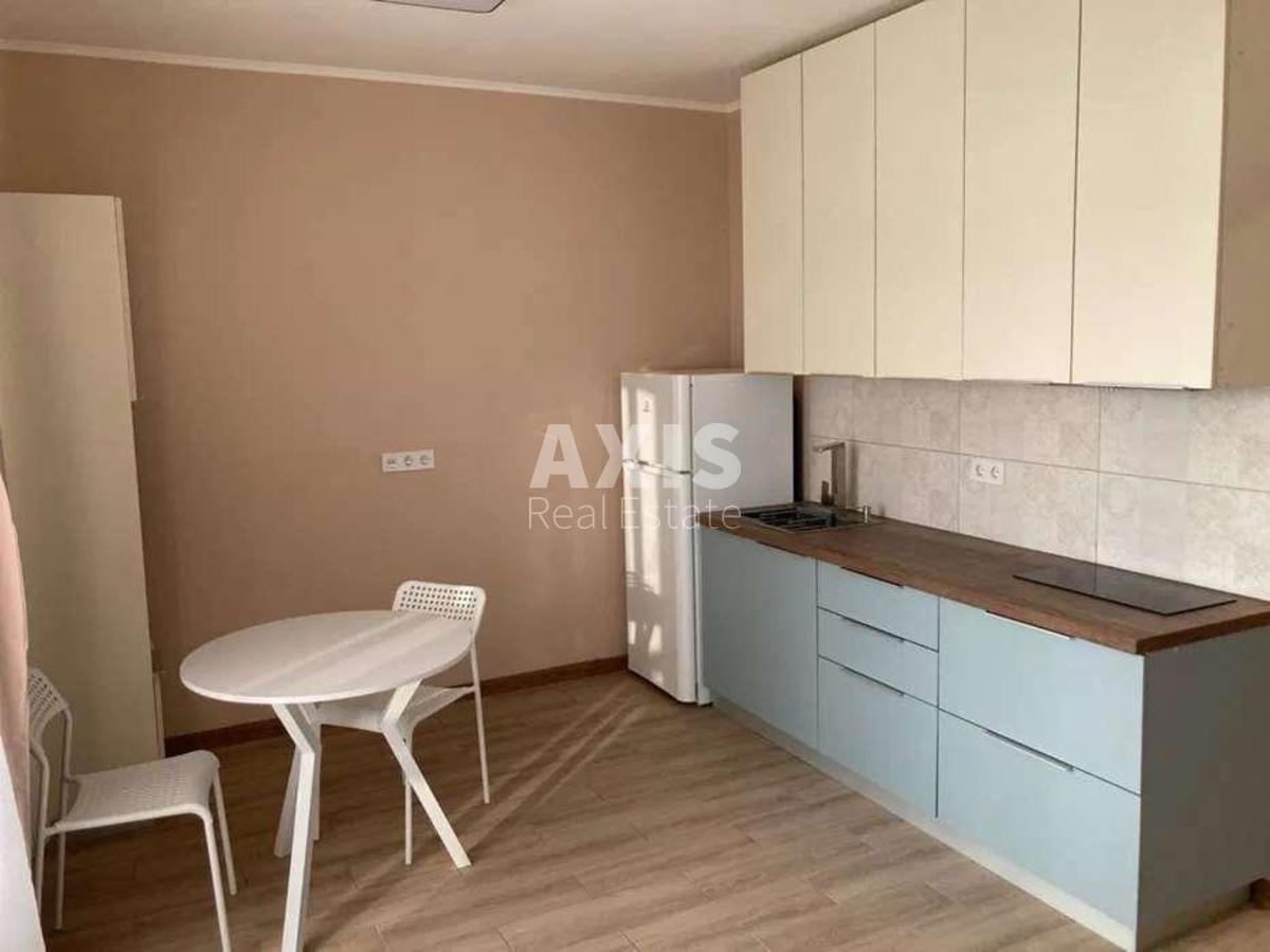 1k apartment vul. Saljutna 2Б