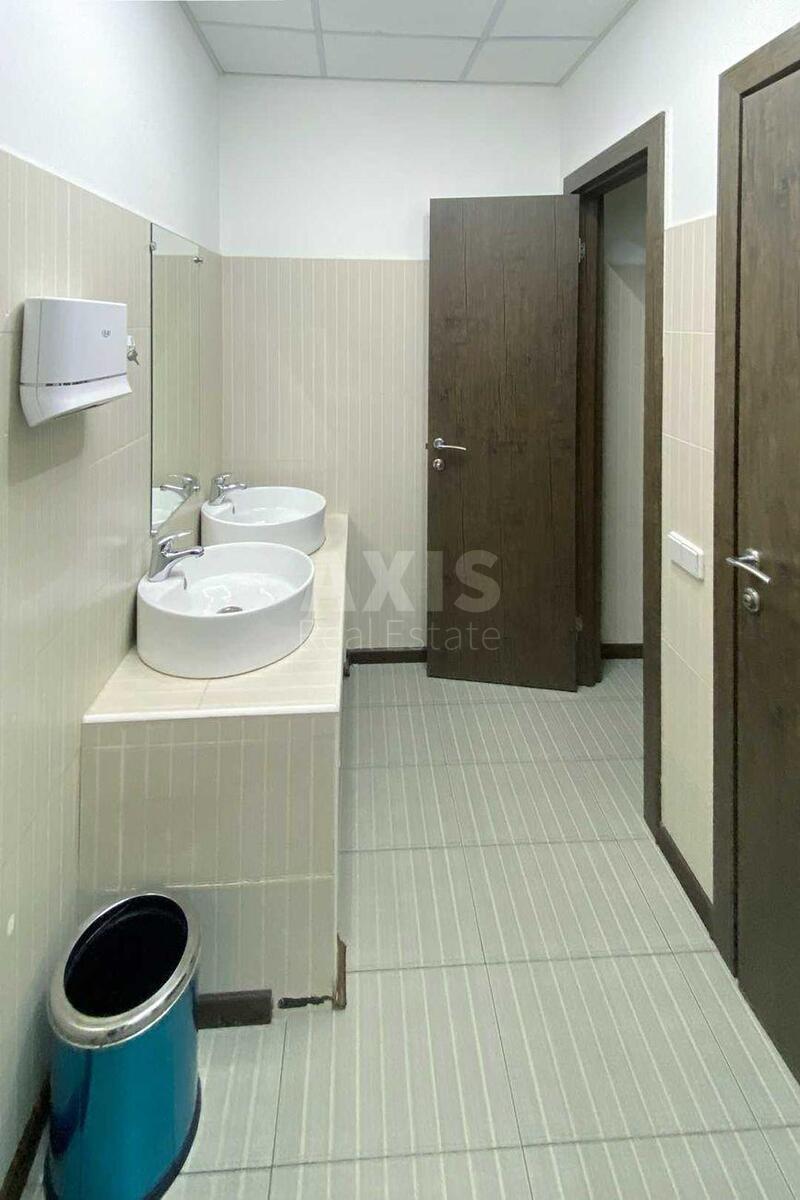 Office prov. Ohtyrs'kyj 7, 610m29