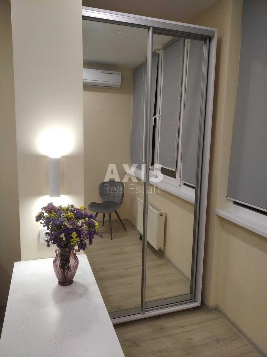 1k apartment vul. Pol'ova 736