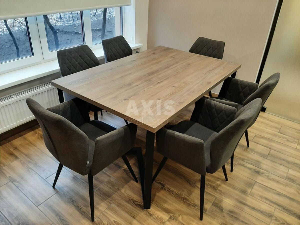 Офис ул. Евгения Коновальца 36Е, 65м21