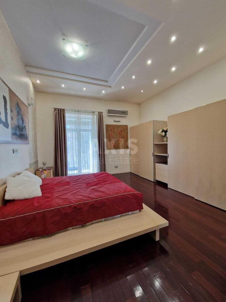 2к квартира ул. Крещатик 135713310