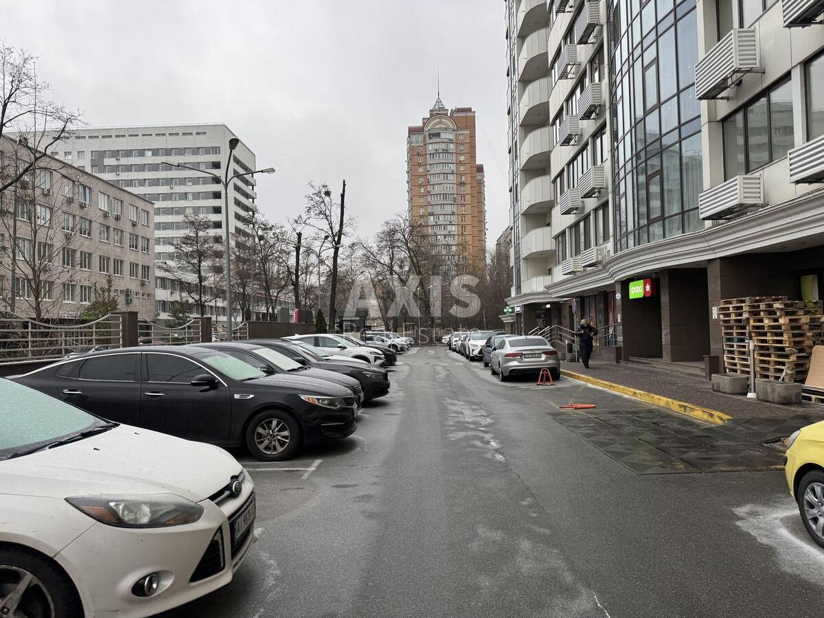 Office vul. Dragomyrova Myhajla 2А, 165m2549969