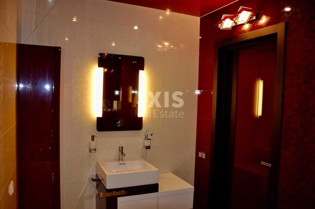 4к квартира ул. Юлии Здановской 52/35908610