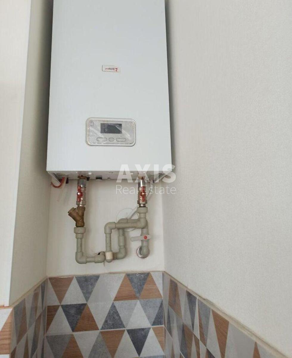 1k apartment vul. Zabolotnogo Akademika 11