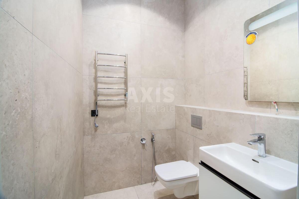 Office vul. Barbjusa Anri 28А, 280m22